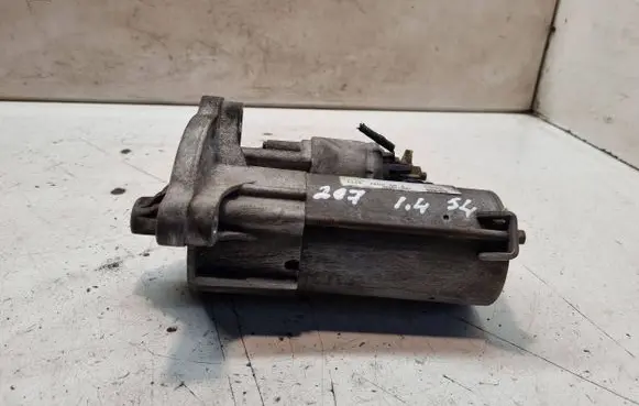 Peugeot 207 Starter motor 9648644680 2600KMA