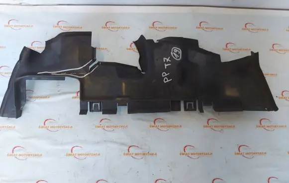 Audi Q3 8U Intercooler air guide/duct channel 8U0121284C