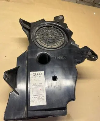 Audi A3 S3 8P Subwoofer speaker 8P3035382 7606500216