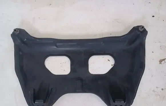 Mercedes-Benz E C207 W207 Gearbox bottom protection A2126280411