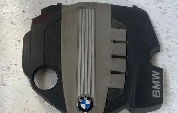 BMW 1 E81 E87 Engine cover (trim)