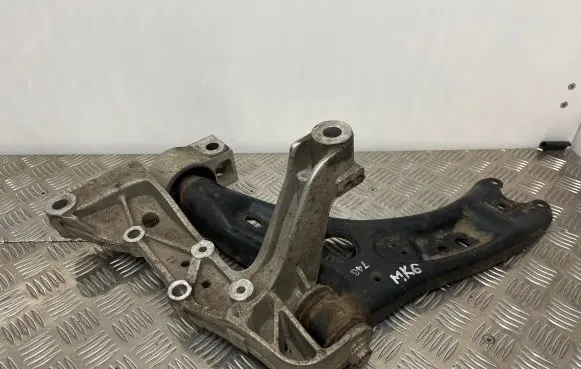 Volkswagen Golf VI Front lower control arm/wishbone 1K0407151BC