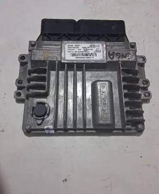 KIA Venga Engine control unit/module ECU 391302A321