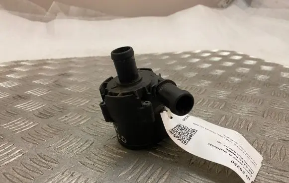 Mercedes-Benz X-class W470 Electric auxiliary coolant/water pump 925164GA0A