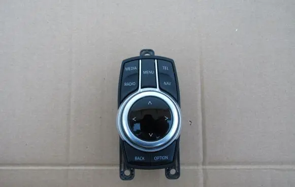 BMW 2 F46 Head unit multimedia control 6820848