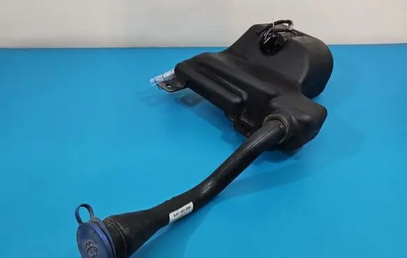 Mercedes-Benz Vito Viano W447 Windshield washer fluid reservoir/tank A4478690020 IMPRK1604469