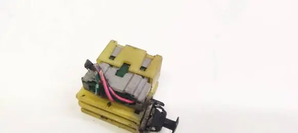 Brake pedal sensor switch