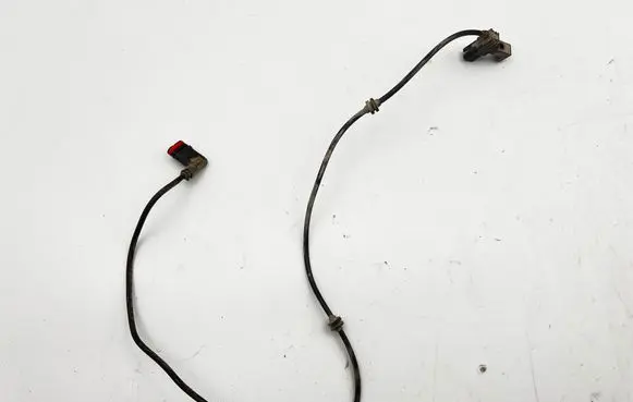 Mercedes-Benz E W212 Brake pads wear sensor A2125401705