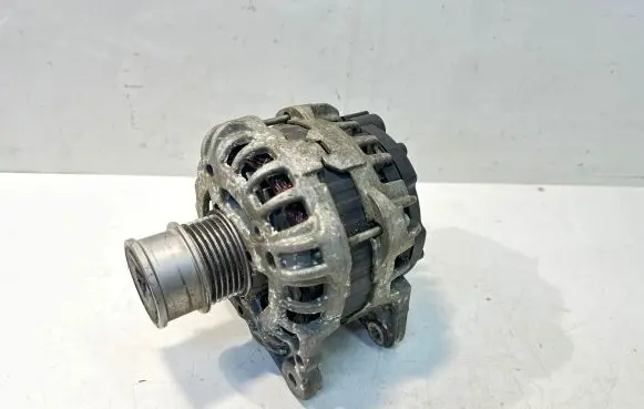 Seat Ibiza IV (6J,6P) Generator/alternator 04E903015E