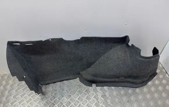BMW 5 E34 Trunk/boot side trim panel 8138995 509711