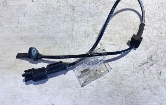 Ford Mustang VI ABS rear brake sensor FR3C2C190BA