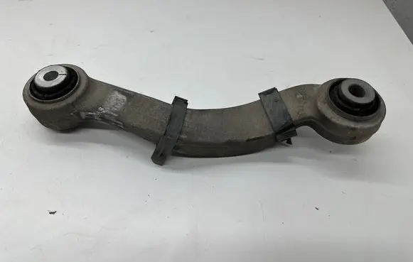 BMW 7 F01 F02 F03 F04 Rear upper control arm/wishbone 6082T6