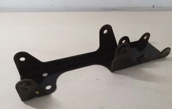 Iveco Daily 3rd gen Radiator mount bracket