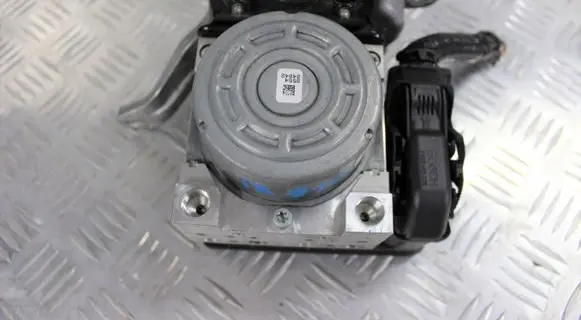 Honda Civic IX ABS Pump 57110TV0E830M1
