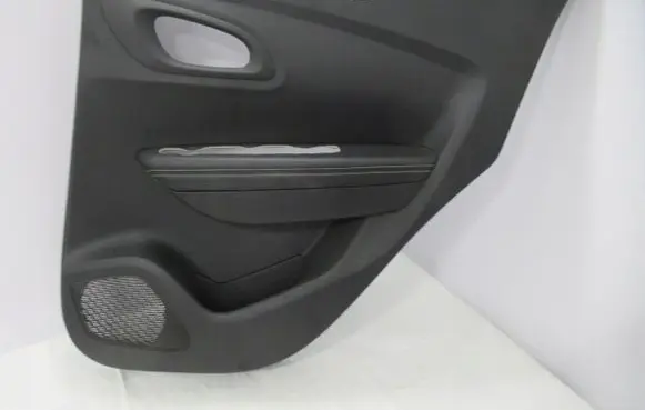 Renault Kadjar Rear door card panel trim