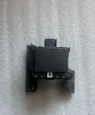 Volkswagen Golf VII Distronic sensor radar 5Q0907561D