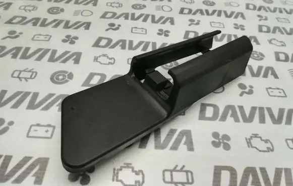 Front driver seat rail trim