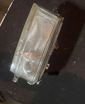 Skoda Octavia Mk1 (1U) Headlight/headlamp 24608500