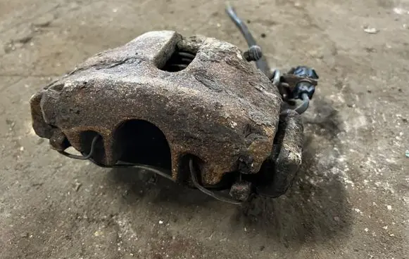 Audi A4 S4 B6 8E 8H Front brake caliper