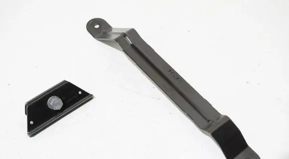 BMW X7 G07 Battery box tray 6819639