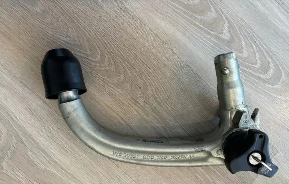 Mercedes-Benz C W203 Detachable towbar A2033100156 2033100156