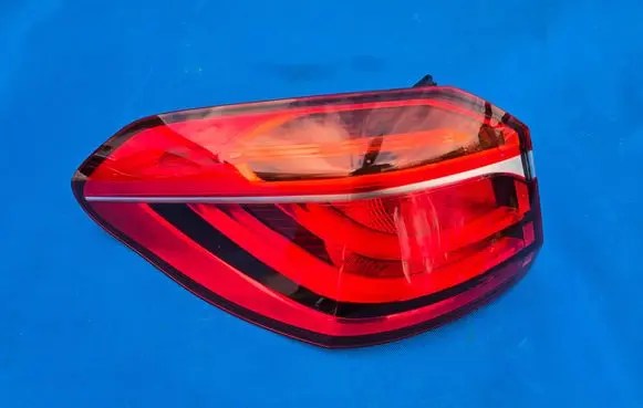 BMW 2 F46 Rear/tail lights 7491347