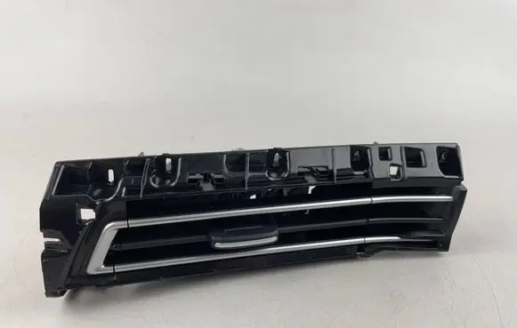 Volkswagen Golf VIII Dashboard air vent grill cover trim 5H2858712A