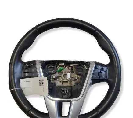 Volvo V40 Steering wheel 34110217B P31250592