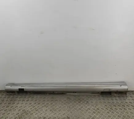 Mercedes-Benz CLA C117 X117 W117 Sill A1766980054