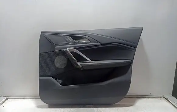 BMW X1 U11 Door card panel trim set F015105