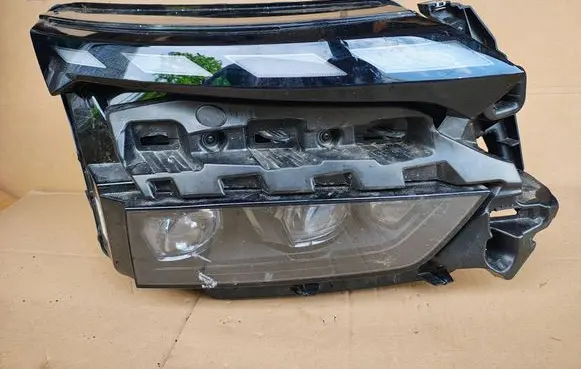 Skoda Elroq Headlight/headlamp 5LB941036 012225 CQM92102010