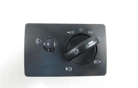Ford Focus Light switch 7M5T13A024MA