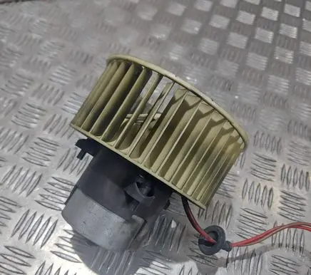 Opel Omega B2 Heater fan/blower 1736001201