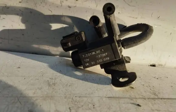 Opel Zafira A Turbo solenoid valve 72213800