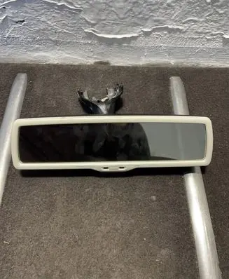 Volkswagen PASSAT B7 Rear view mirror (interior) 1K085751