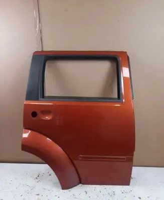Dodge Nitro Rear door