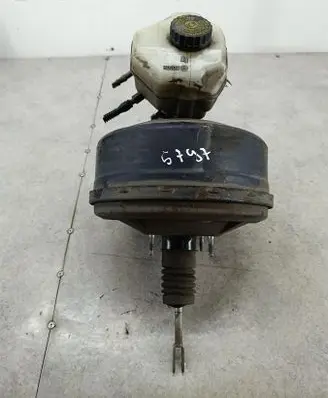 Mercedes-Benz Sprinter W906 Brake booster A9068106116
