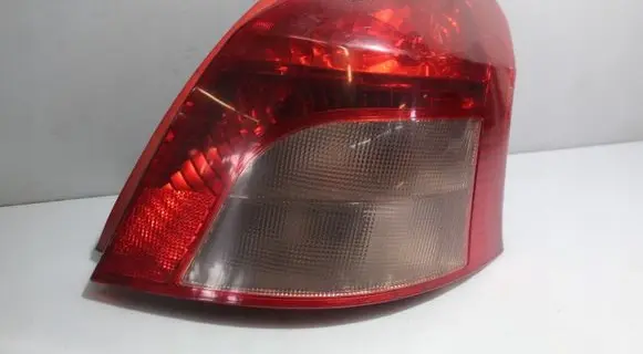 Toyota Yaris Rear/tail lights