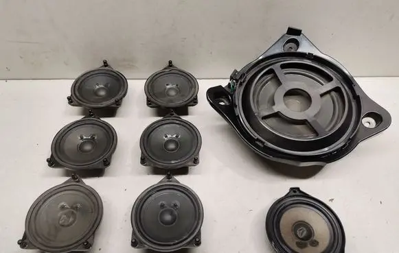 Mercedes-Benz C W205 Audio system kit A2228200202 A2058200902 A2058201900