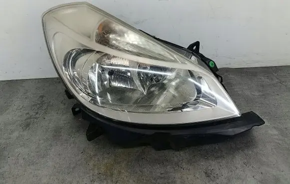 Renault Clio III Headlight/headlamp 