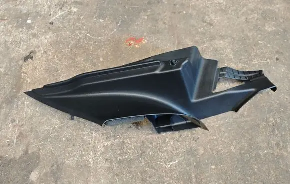 Volvo V40 Trunk/boot side trim panel 31389391
