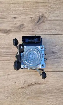 Volvo S90, V90 ABS Pump P31680101