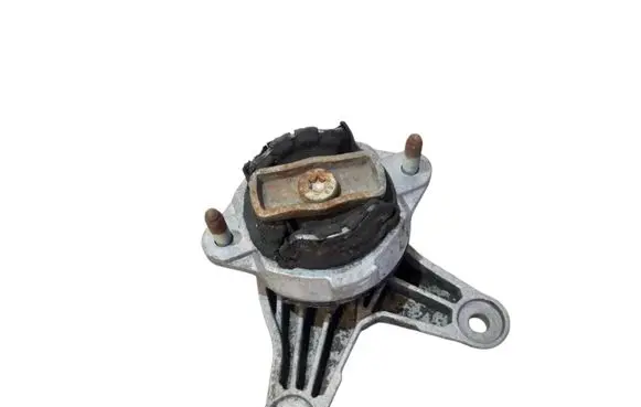 Audi A4 S4 B6 8E 8H Gearbox mounting bracket 8E0399115B