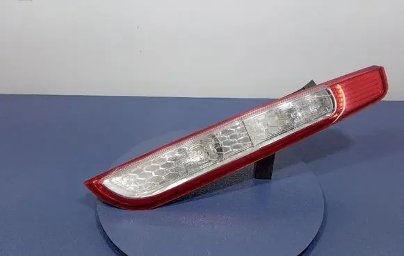 Ford Focus C-MAX Rear/tail lights 8M5113404