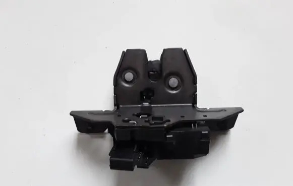 Opel Zafira C Loading door lock 13587646