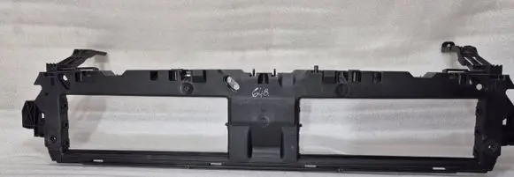 Audi A4 S4 B9 Front bumper upper radiator grill