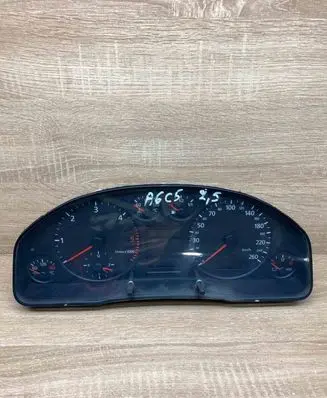 Audi A6 S6 C5 4B Speedometer (instrument cluster) 4B0919860E