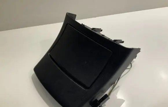 Mercedes-Benz E W211 Glove box A2116800450 2116800450