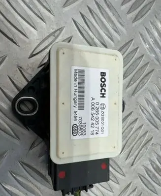 Volkswagen Transporter - Caravelle T6 ESP acceleration yaw rate sensor A0065424218 ZGS001Q01 7030603
