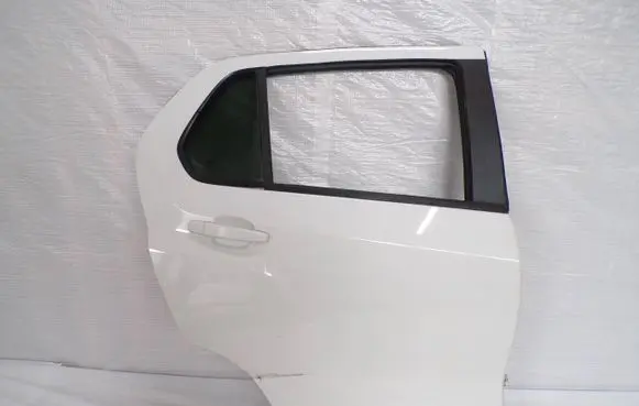 Chevrolet Trax Rear door
